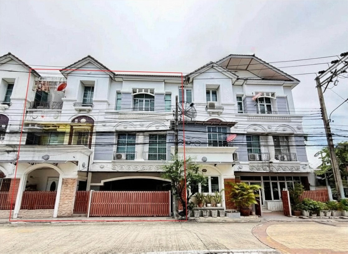 รูป บ้านกลางเมือง ลาดพร้าว–โยธินพัฒนา บ้านหลังนี้อยู่ใกล้หน้าหมู่บ้านเข้าออกสดวก - รูปที่ 3/14