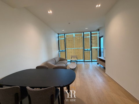 The Strand Thonglor for sale, 1 Type 1 Price, 2 bedrooms, 2 bathrooms, pets allowed. There is a foreign quota (FQ).