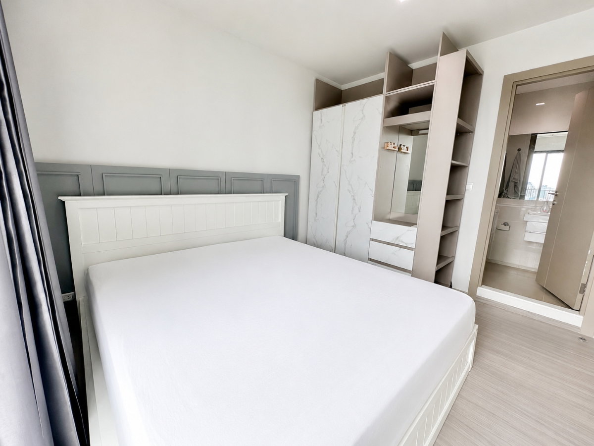 รูป Condo for RENT : Life Asoke Rama 9  𝐒𝐢𝐳𝐞 : 40 sqm. 1 Bed / 1 Bath /1 Office room / City View  𝐅𝐥𝐨𝐨𝐫 : 37  ✅Fully furnished - รูปที่ 4/12