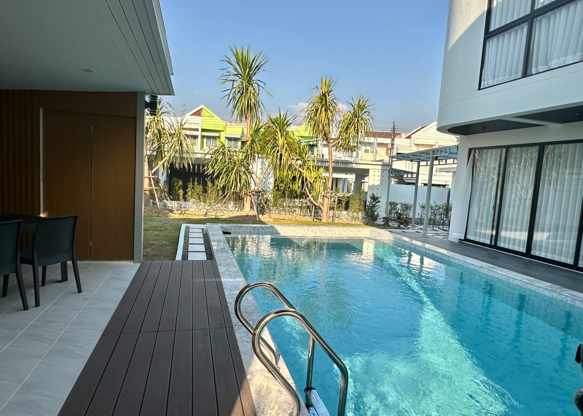 รูป 🏡💎 ขาย Luxury Pool Villa 2 ชั้น พร้อมสระว่ายน้ำส่วนตัว #CSRP101302 - รูปที่ 2/20