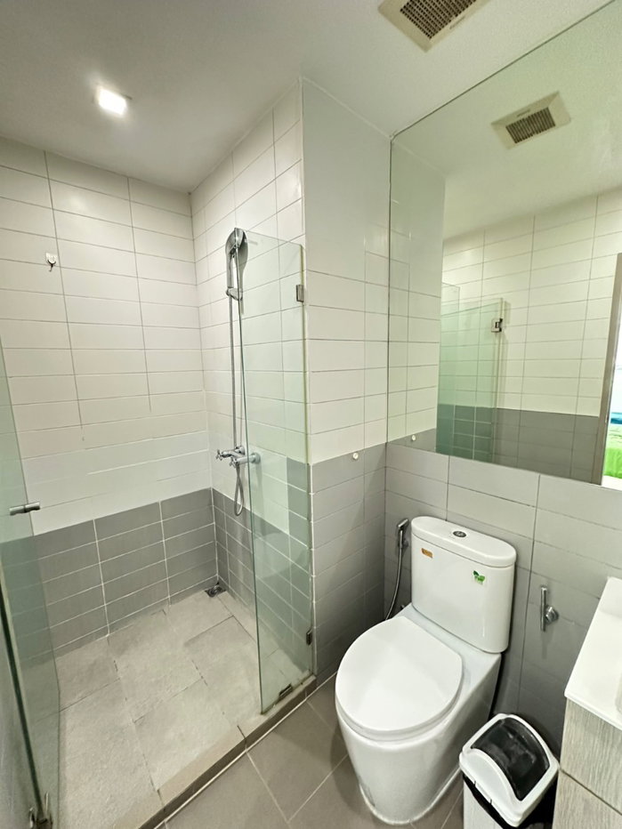 picture 🏠🦋 For rent , ideo mobi sukhumvit 81 - 4/7