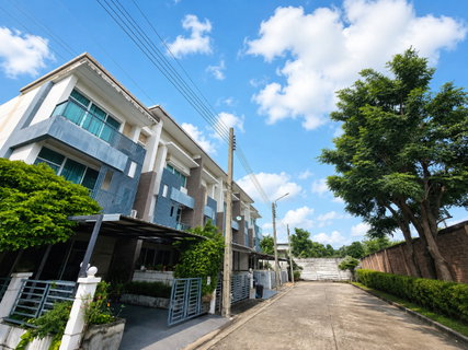 🔥 ทาวน์โฮม 3 ชั้น แบรนด์แสนสิริ ทำเลประชาชื่น เพียง 4.7 ล้านบาท! 🏡 ทาวน์พลัส X ประชาชื่น