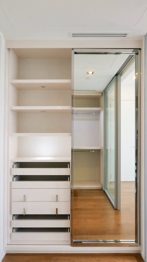 picture ✨ 𝐓𝐡𝐞 𝐁𝐚𝐧𝐠𝐤𝐨𝐤 𝐒𝐚𝐭𝐡𝐨𝐫𝐧 - Fully furniture , ready to move in //contact LineID:@thirdproperty - 9/18