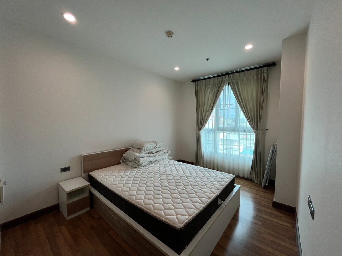 รูป ให้เช่า คอนโด The Rise Residence 1 ห้องนอน ขนาด 34 ตร.ม. ชั้น 5 ราคาเช่า 11,000 บาท/เดือน - รูปที่ 2/5