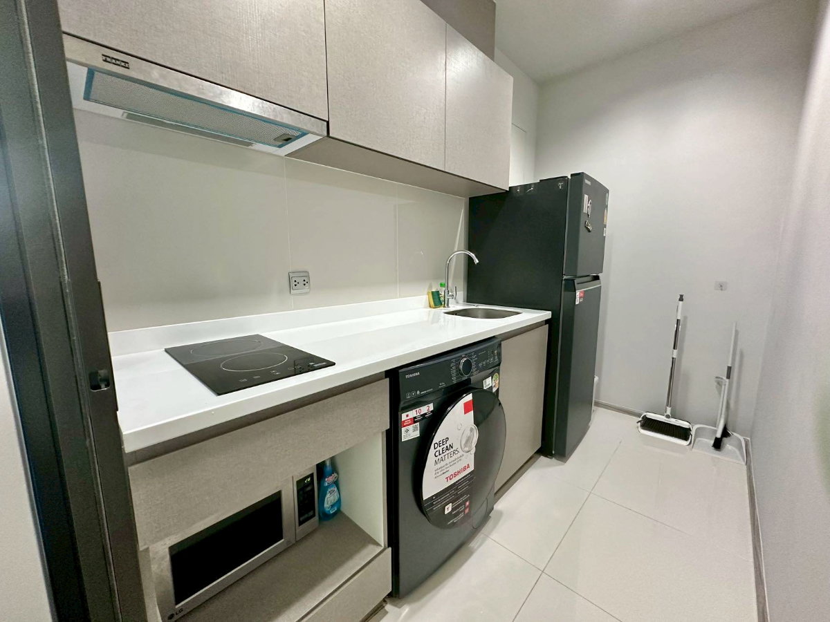 รูป Condo for RENT : Life Asoke Rama 9  𝐒𝐢𝐳𝐞 : 40 sqm. 1 Bed / 1 Bath /1 Office room / City View  𝐅𝐥𝐨𝐨𝐫 : 37  ✅Fully furnished - รูปที่ 8/12
