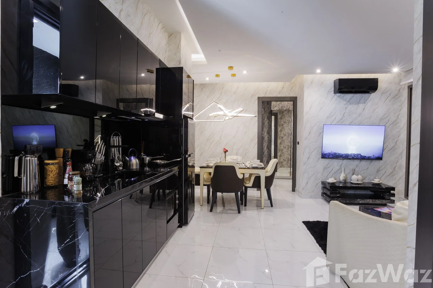 picture 2 bedroom with a Pattaya Bay view for sale 6611819 - 1/8