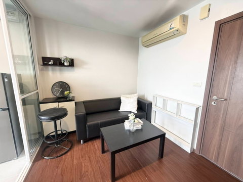 Base sukhumvit77. 1bed 31sqm. Line id: @pfagent