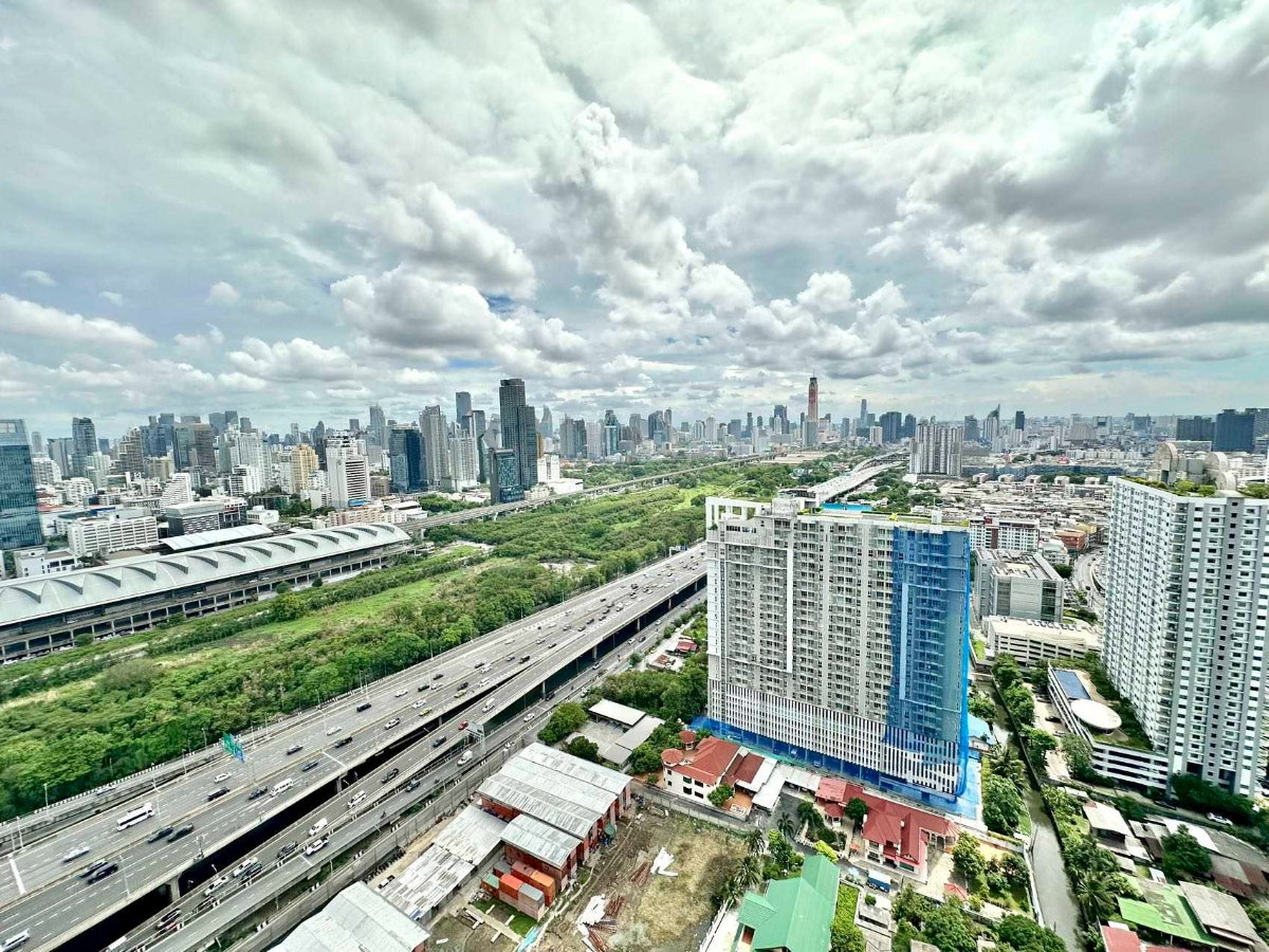 รูป Condo for RENT : Life Asoke Rama 9 𝐒𝐢𝐳𝐞 : 40 sqm. 1 Bed / 1 Bath /1 Office room / City View 𝐅𝐥𝐨𝐨𝐫 : 37 ✅Fully furnished - รูปที่ 12/12