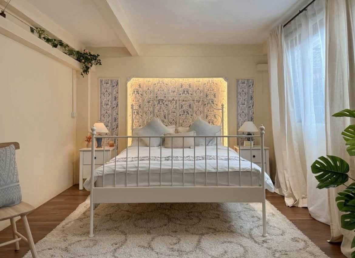 รูป LTHC15995 - Pet-Friendly House for Rent Huai Khwang | Ratchadanives Village | 139K/Month | บ้านเดี่ยวให้เช่า ห้วยขวาง เลี้ยงสัตว์ได้ - รูปที่ 2/10