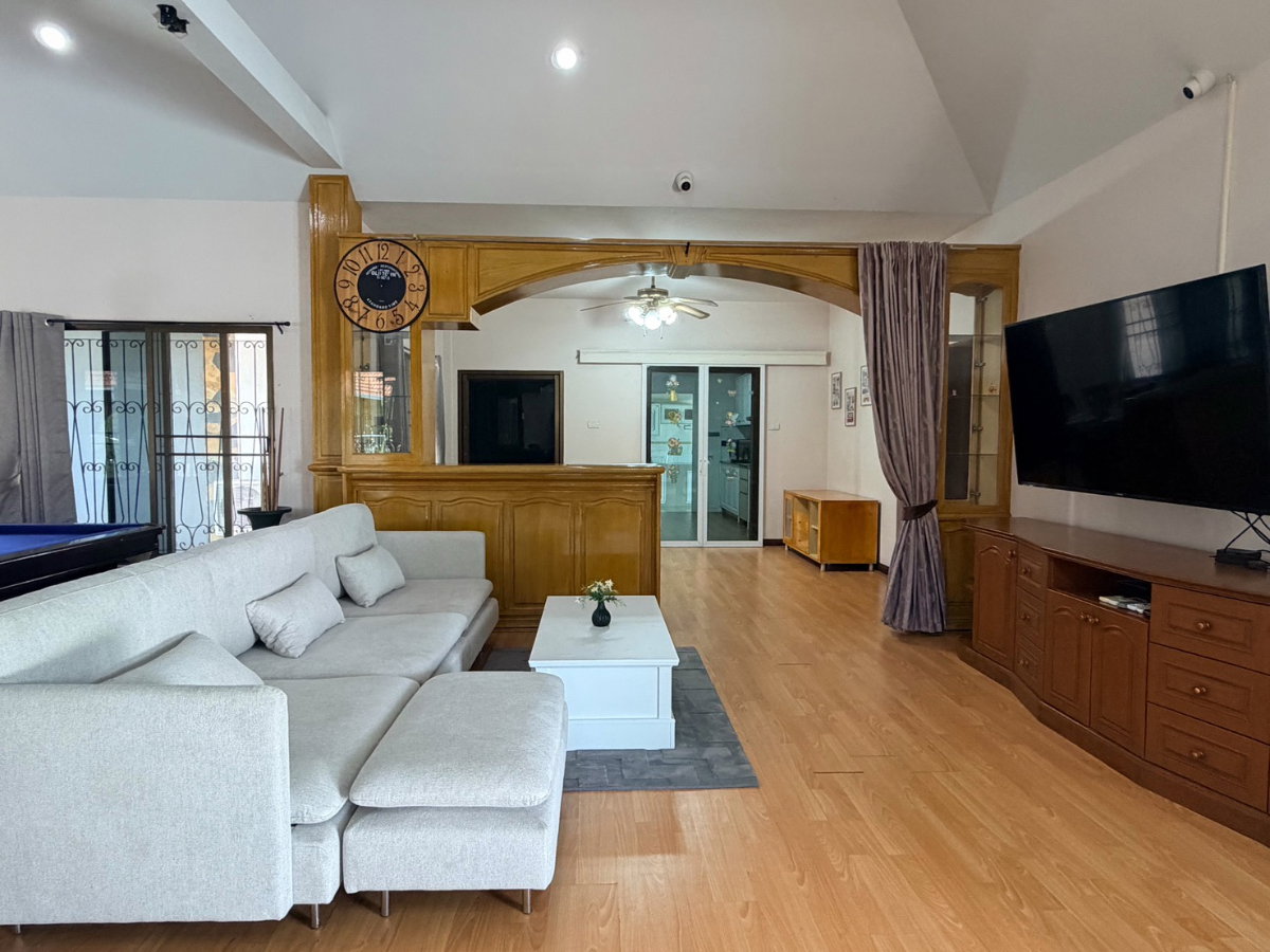 รูป ขาย บ้านเดี่ยว หลังใหญ่ พร้อมเข้าอยู่ พื้นที่กว้าง ( 出售｜宽敞独栋别墅，拎包即可入住 ) - รูปที่ 18/19