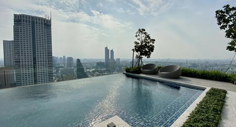 🔥 Available Now! The Loft Silom - Book Before It's Gone! 🔥