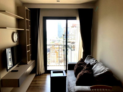 Condos for rent : 🚩 For Rent Condo ONYX PHAHOLYOTHIN Building 1, Floor 16,1 bed room, Room size 31.00 sqm
