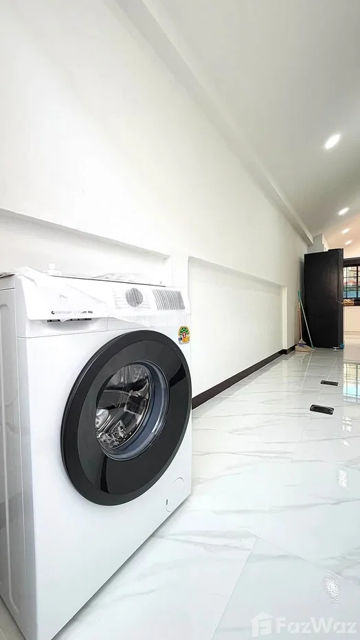 picture Corner Pool Villa for Sale – Ek Mongkol 3 6612570 - 25/27