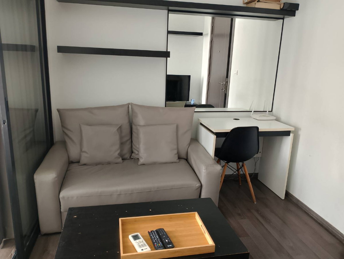 รูป คอนโด ให้เช่า :    The Base Park East Sukhumvit 77 (( BTS Onnut Udomsuk  )) MK-02  line @livingbkk - รูปที่ 2/11