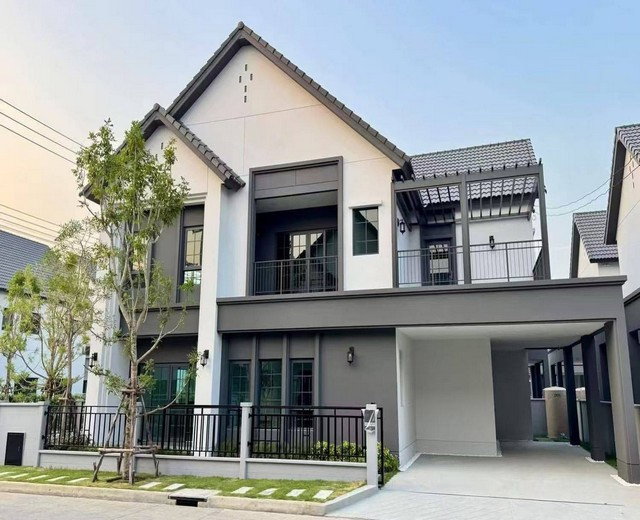 Houses for rent : svs362 For Rent: 2-Story Detached House, Centro Bangna