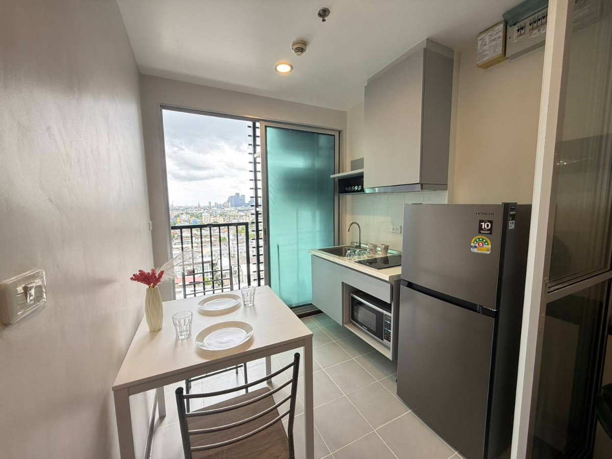 picture Base sukhumvit77. 1bed 31sqm. Line id: @pfagent - 7/8
