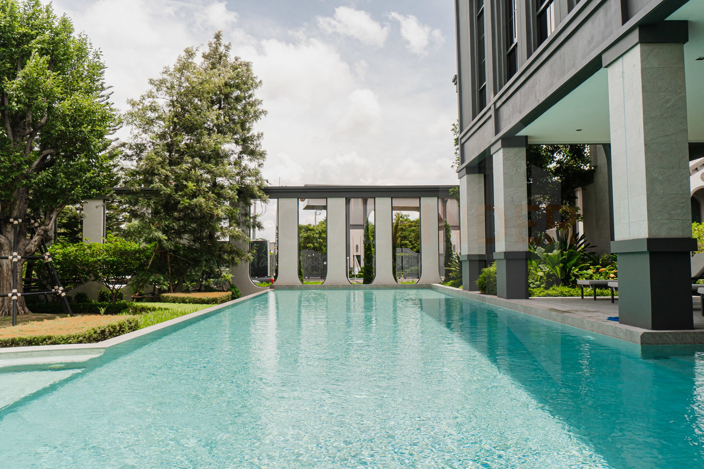 รูป Grand Bangkok Boulevard Bangna KM.15 4 bedrooms, for sale - รูปที่ 18/28