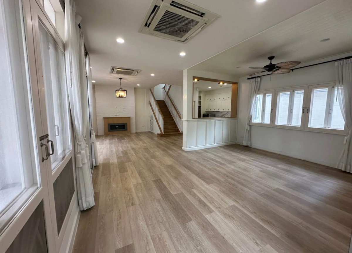 รูป LTHC15996 - House for Rent Asoke | Sukhumvit 12 | Near BTS Asoke | 150K/Month | บ้านเดี่ยวให้เช่า อโศก สุขุมวิท 12 - รูปที่ 4/13