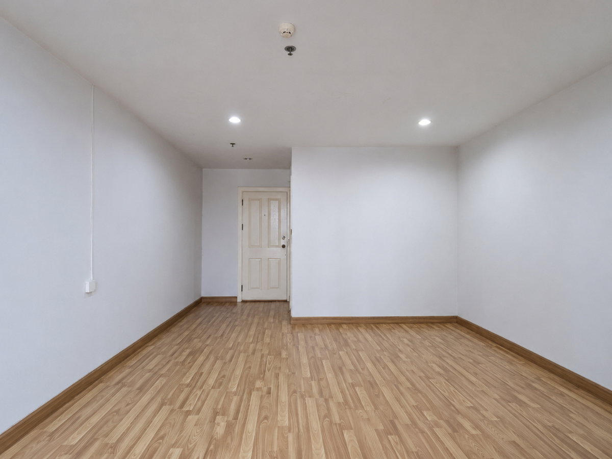 รูป อนโด 1BR ชั้นสูง ใกล้รถไฟฟ้า 2 สาย | Regent Home 15 คุ้มลงทุน - U6562513 - รูปที่ 1/5