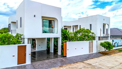 Houses for sale Hang Dong Chiang Mai : Brand-New Luxury Pool Villa for Sale 💎🏊‍♂️