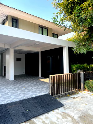 เช่าบ้านเดี่ยว ปทุมธานี : 🏡✨ ให้เช่าบ้านเดี่ยว 2 ชั้น พร้อมเฟอร์นิเจอร์ครบ | วงแหวนลำลูกกา คลอง 5 | ใกล้ Future Park รังสิต 🌿