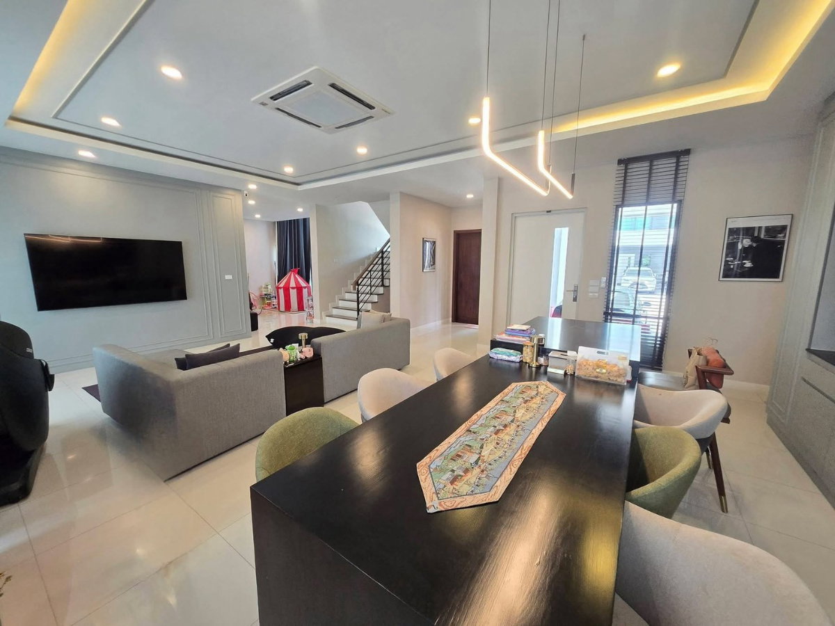 รูป LTHC15998 - Luxury Corner House for Sale Rama 9 | The City Rama 9 | 28.9 MB | บ้านหรูแปลงมุม เดอะ ซิตี้ พระราม 9 - รูปที่ 2/11