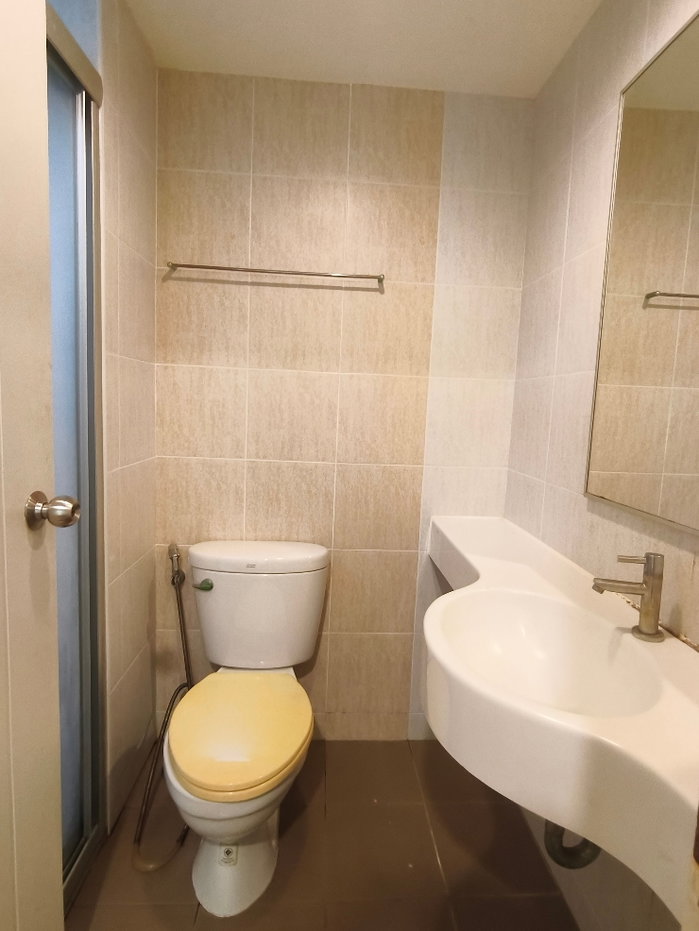 picture 1.65milion baht sale with lease 8500/months foreign name - 5/11