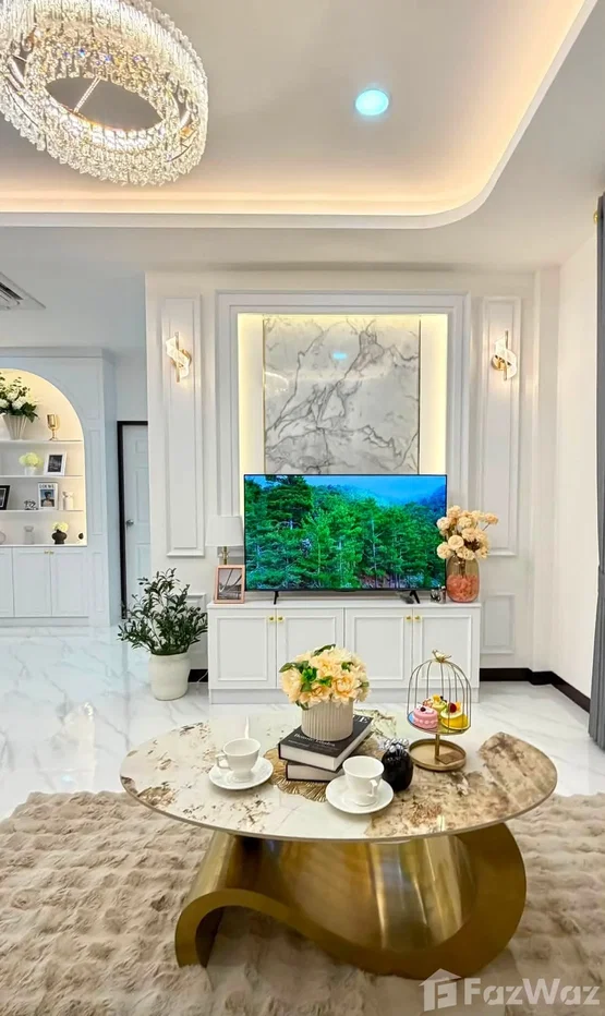 picture Corner Pool Villa for Sale – Ek Mongkol 3 6612570 - 3/27