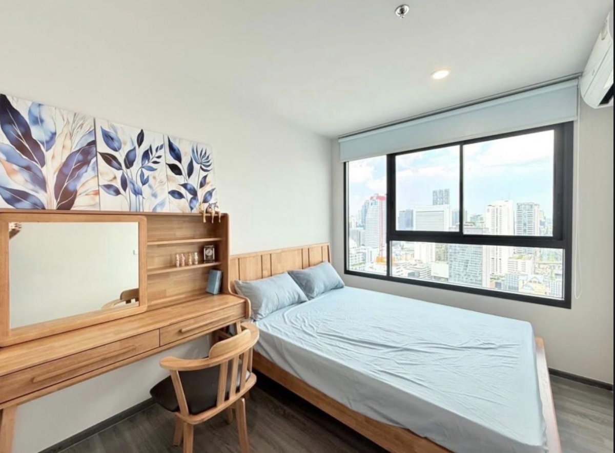 picture 2 Bedroom Condo close to MRT Samyan  - 3/6