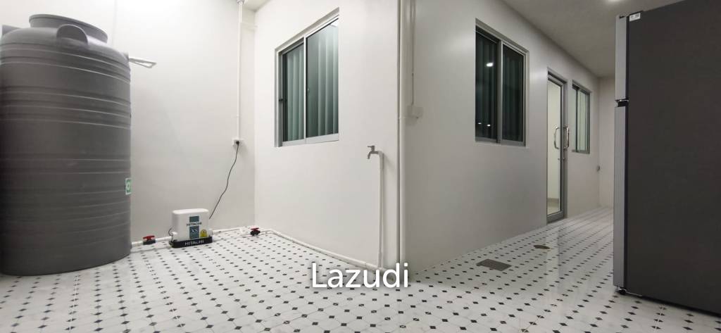 รูป ทาวน์โฮม 3 ห้องนอน สไตล์มินิมอล โมเดิร์น ปรับปรุงใหม่หมด - รูปที่ 11/25