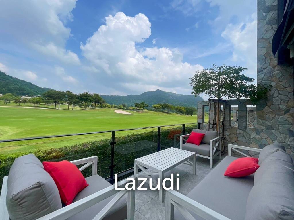 picture Black Mountain: 4-Story Townhouse Corner Unit with 1 Golf Member - 5/15