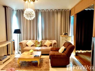 Condos for rent : 1 Bedroom Condo for rent at The Emporio Place 647902