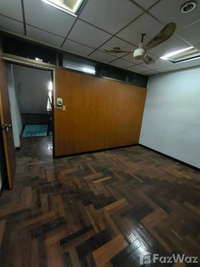 รูป ขาย ทาวน์เฮ้าส์ 5 ห้องนอน ใน วงศ์สว่าง, กรุงเทพมหานคร 6612791 - รูปที่ 10/33