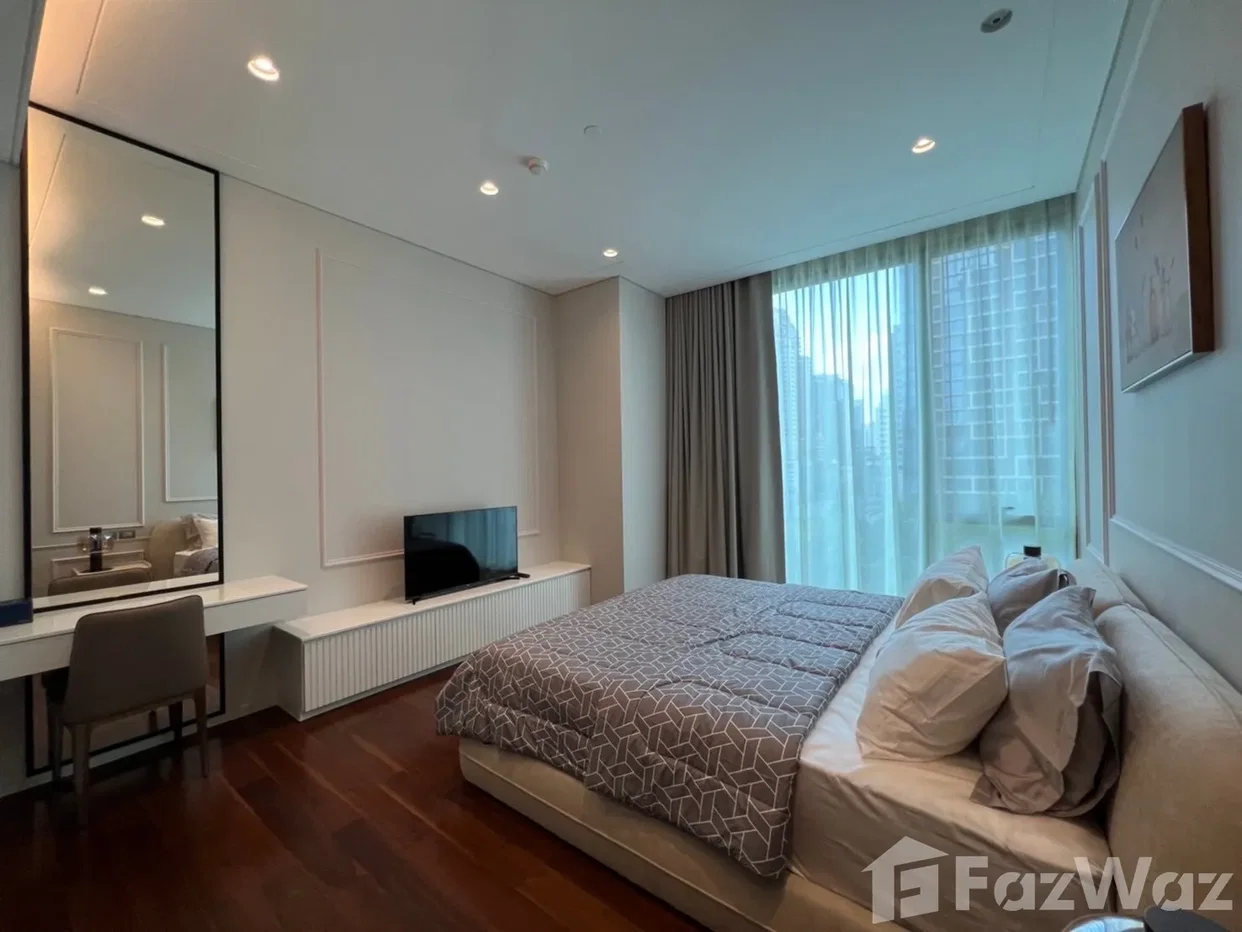 picture 2Bedroom for rent at Sindhorn Residence. 1917547 - 10/17