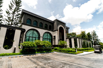 Houses for sale Bang Pu Industrial Estate : Grand Bangkok Boulevard Bangna KM.15 4 bedrooms, for sale