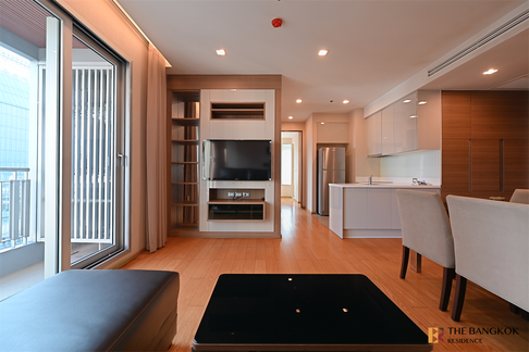 The Address Asoke Comfortable and Ready to Move-in near MRT Phetchaburi Station