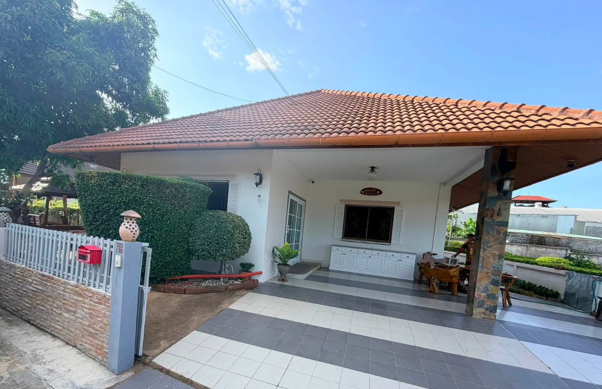 รูป ขาย บ้านเดี่ยว หลังใหญ่ พร้อมเข้าอยู่ พื้นที่กว้าง ( 出售｜宽敞独栋别墅，拎包即可入住 ) - รูปที่ 2/19