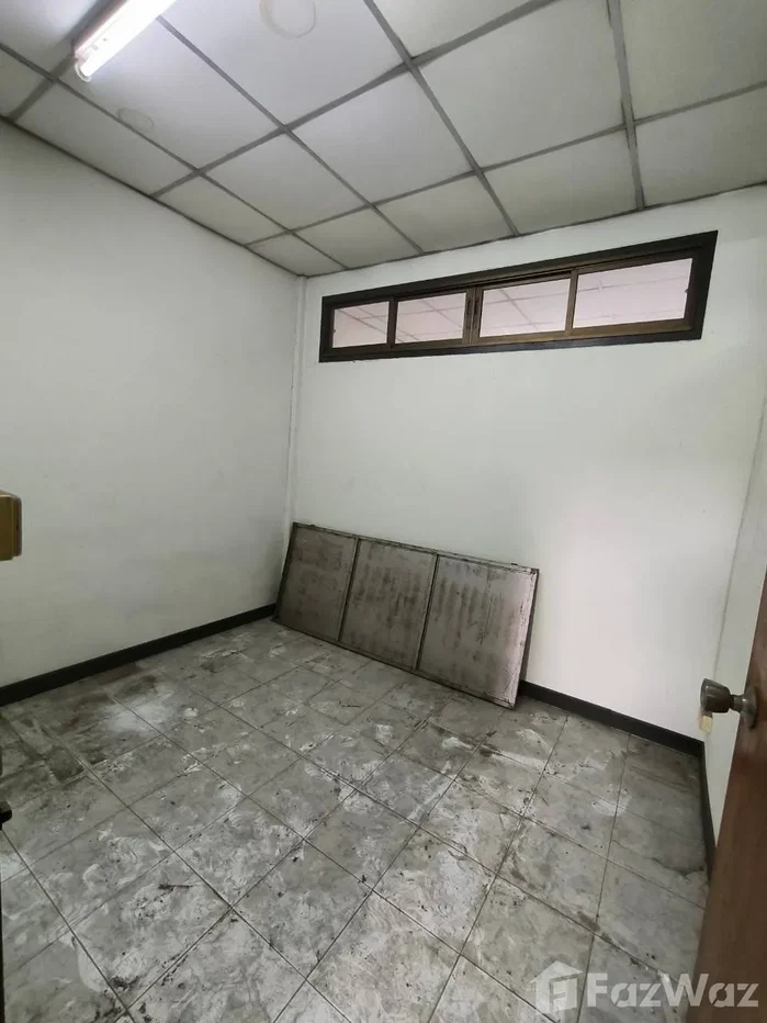 รูป ขาย ทาวน์เฮ้าส์ 5 ห้องนอน ใน วงศ์สว่าง, กรุงเทพมหานคร 6612791 - รูปที่ 32/33