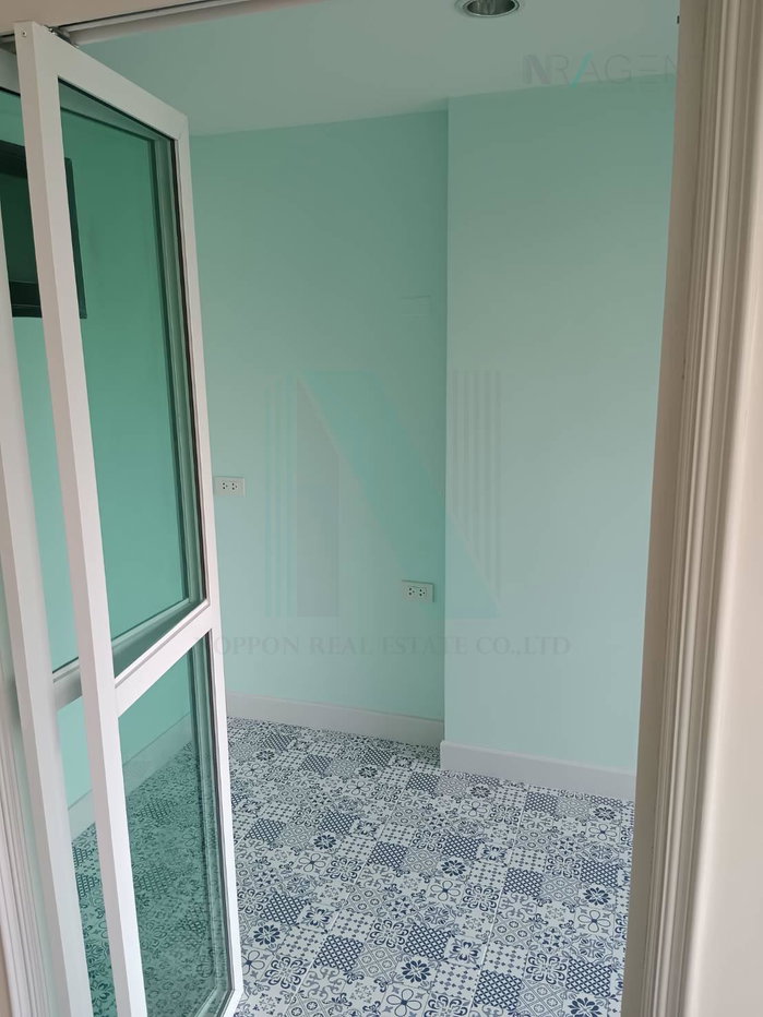 picture For Sell Condo LUMPINI PLACE NARATHIWAS 24 Building A, Floor 3,1 bed room, Room size 35 sqm - 5/8