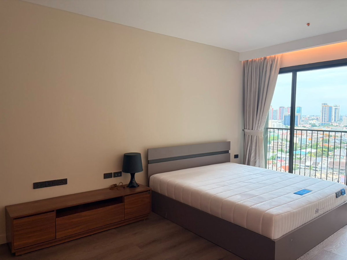 picture @Condorental condo for rent Noble Solo - 1/12