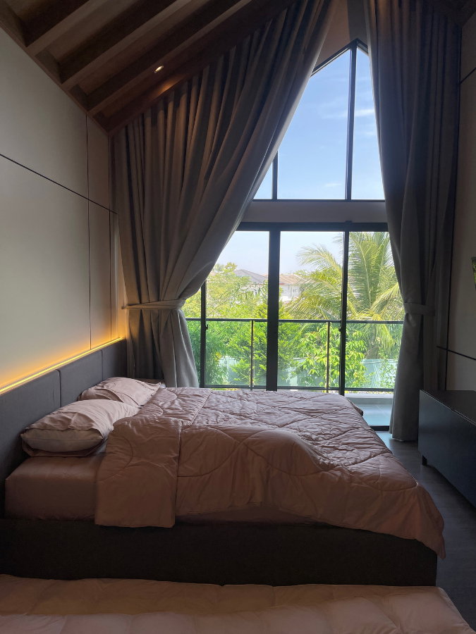 รูป 🏡 ให้เช่าบ้านเดี่ยว Luxury 2 ชั้น – Bangkok Boulevard Rama 5 ✨ บ้าน Type ใหญ่สุดในโครงการ หลังมุม พื้นที่กว้างมาก ตกแต่งสวยทุกมุม  - รูปที่ 4/18