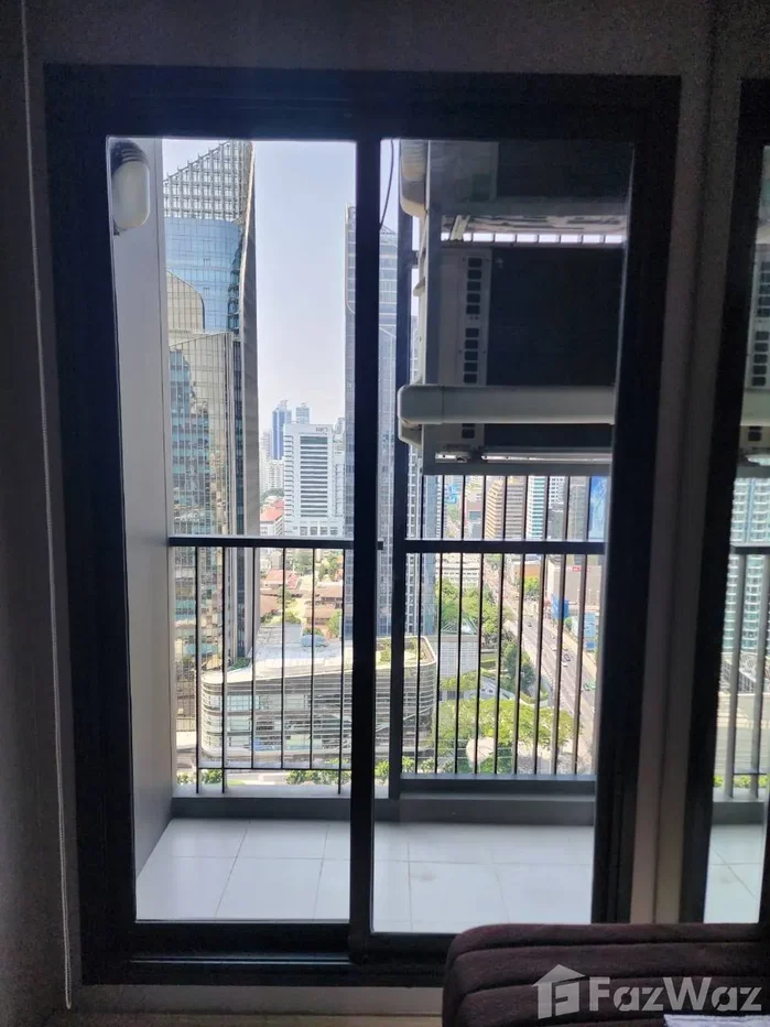 picture Life Asoke 6591580 - 10/10