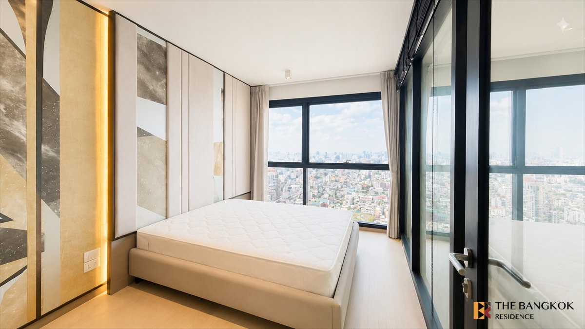 picture 💟2-Storey Duplex with High Ceilings and City Views - The Lofts Silom🚆Near BTS Surasak - 6/15