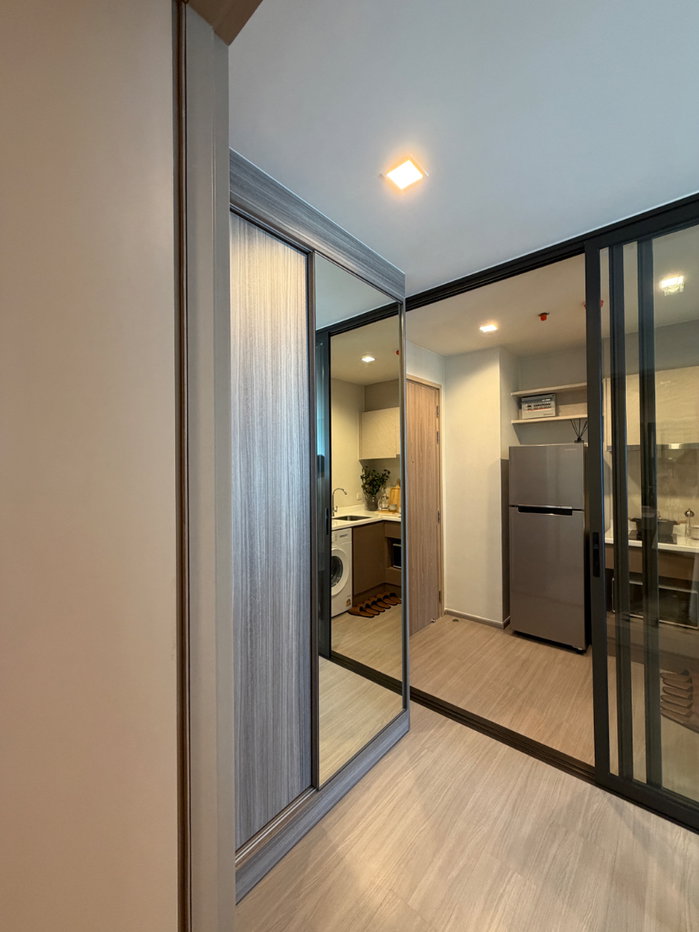 picture life sathorn sierra 15,500 thb/month - 7/27