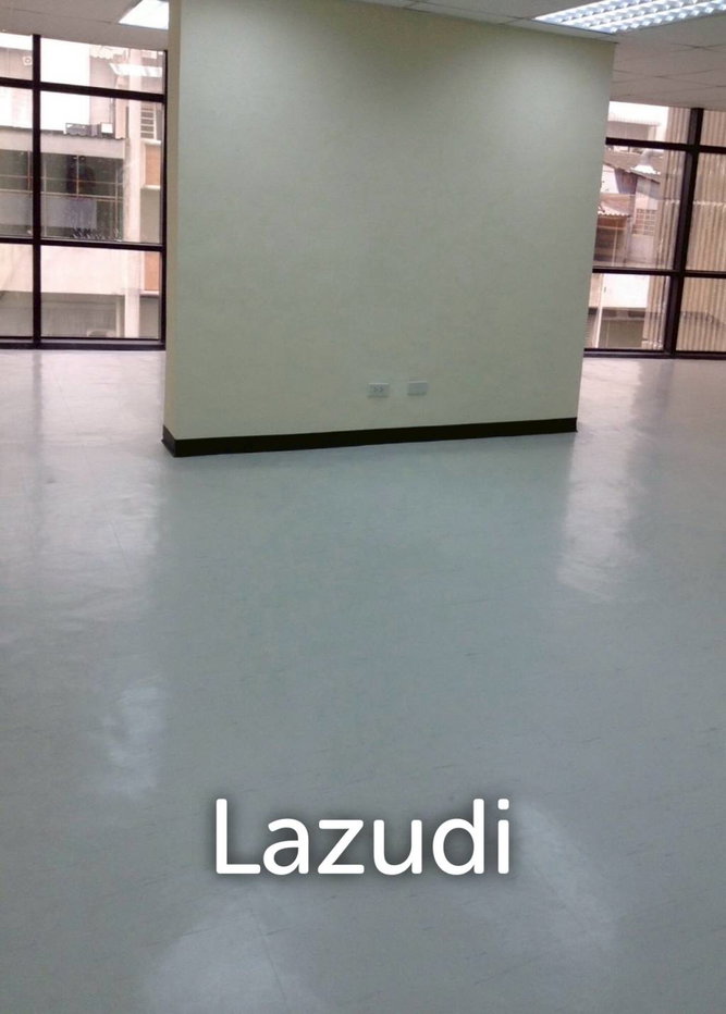 picture 40 sqm bright office in Skulthai Surawong Tower Bang Rak Bangkok - 3/4