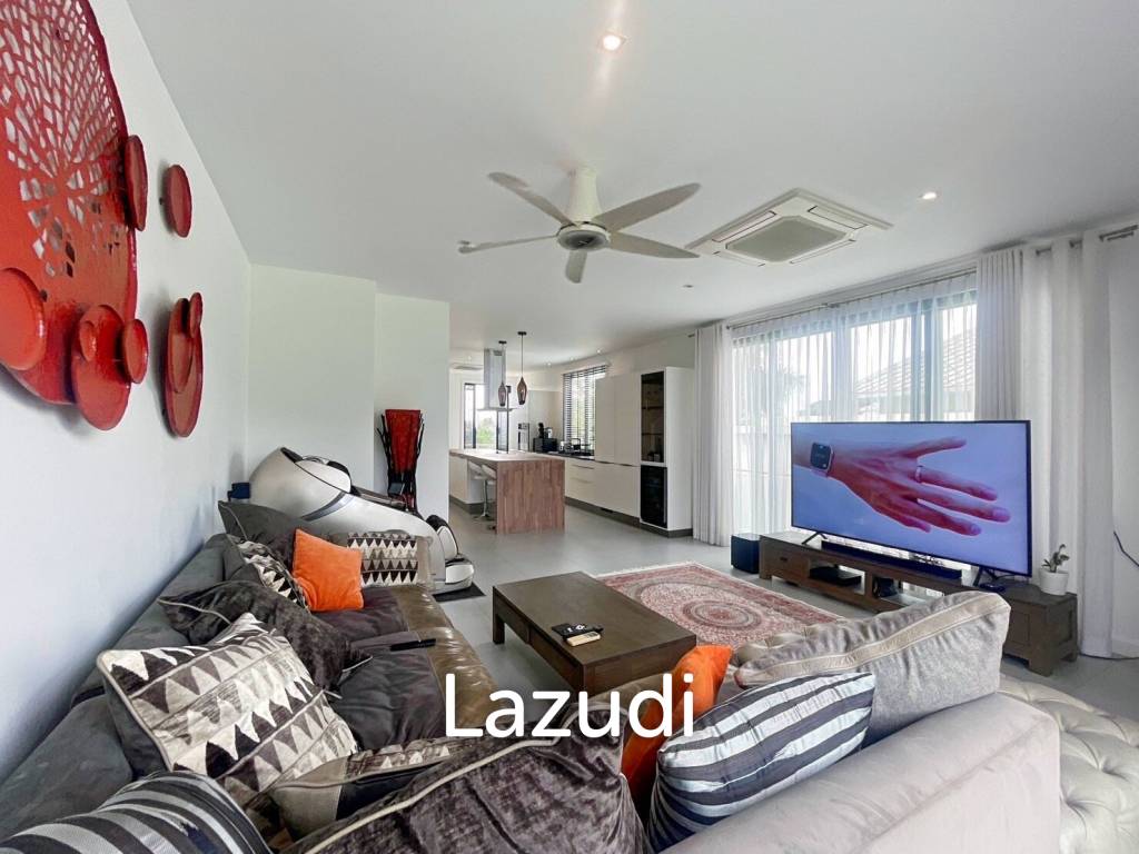 picture Black Mountain: 4-Story Townhouse Corner Unit with 1 Golf Member - 7/15
