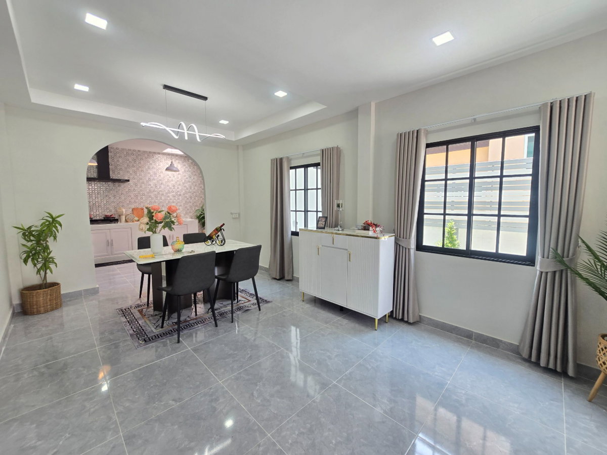 รูป  KC Garden Home 9 (เคซี.การ์เด้นโฮม 9) ถนนนิมิตใหม่40 บ้านเดี่ยวหลังใหญ่ กว้างมาก ทำเลดี รีโนเวทใหม่ เฟอร์นิเจอร์สวย พร้อมอยู่ ราคาถูก - รูปที่ 27/39