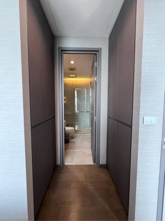 รูป ✨Luxury 1 Bedroom Unit For Rent @ The Diplomat Sathorn ✨ 🏡 - รูปที่ 6/9