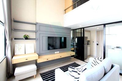 Condos for rent : 🎉Special room!🎉 For rent condo KNIGHTSBRIDGE PRIME SATHORN Building 1, Floor 33,Duplex, Room size 40.00 sqm