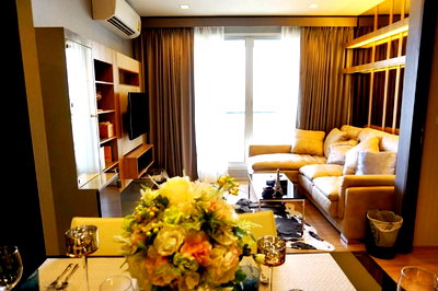 Condos for rent : 🌟 Rhythm  Sathorn ( 260714 ) Size 67.7 SQ.M Type 2 Bedroom 2 Bathroom On the 19thFloor  Rental.39,000 THB